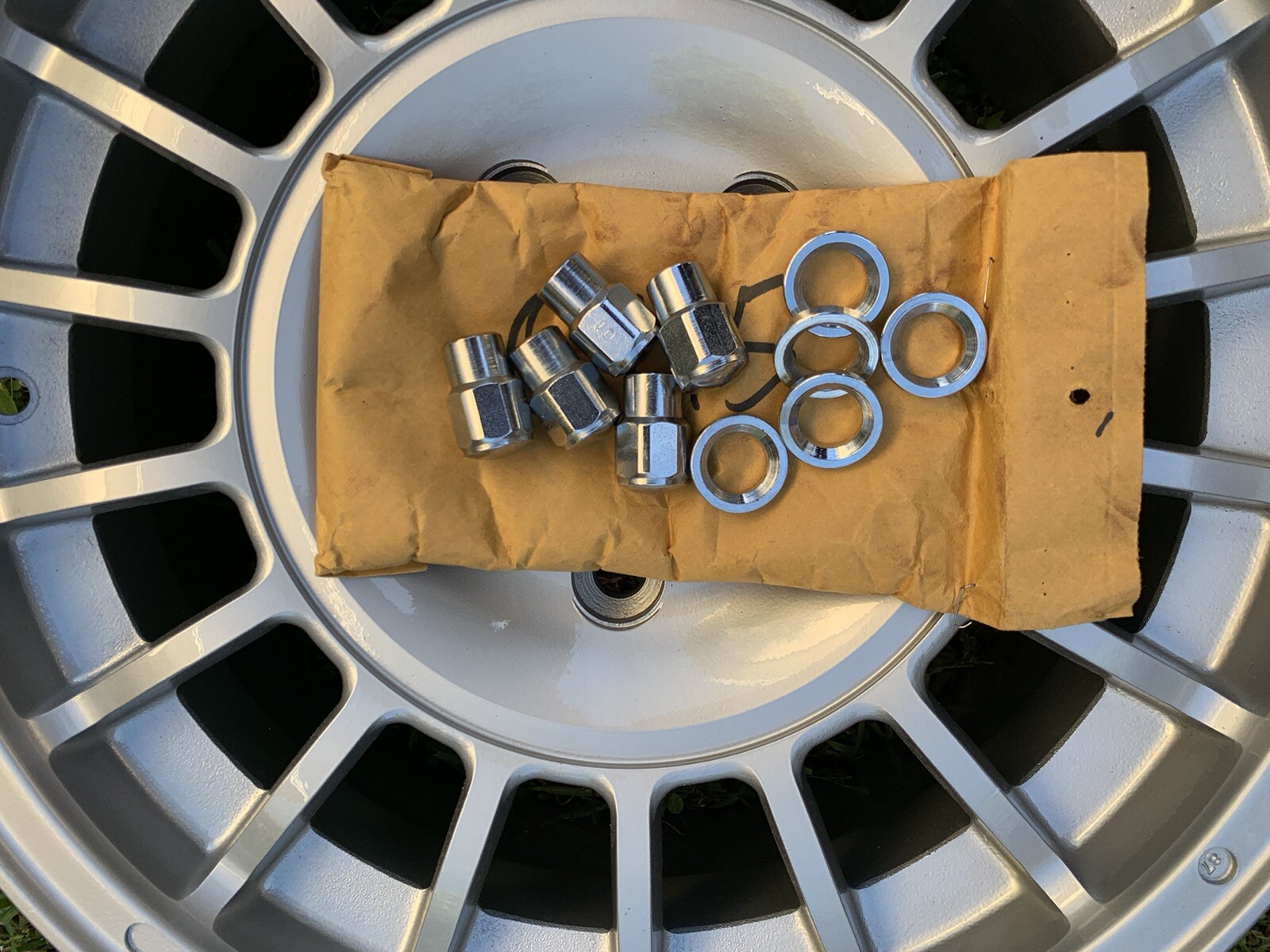 Aston Martin TURBO WT8 RIM ROADWHEEL 7 x 16  36-25632 WOLFRACE NEW W LUG BOLTS