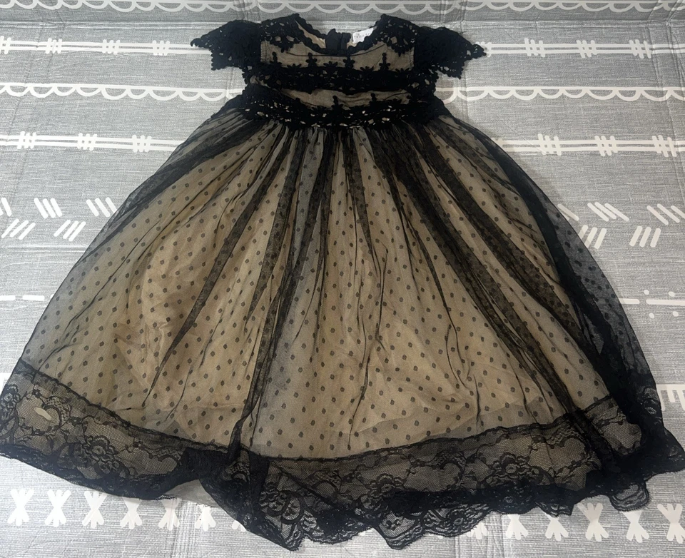Vestido de Vacaciones Trish Scully Niñas Talla 5 Negro Encaje Superpuesto Navidad COMO ESTÁ Foto 2 de 4