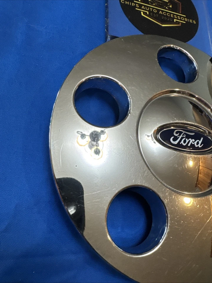 Ford Taurus 2008-2009 - Tapacubos central de llanta (cromo) (8G1J-1A096-AA) Foto 3 de 4