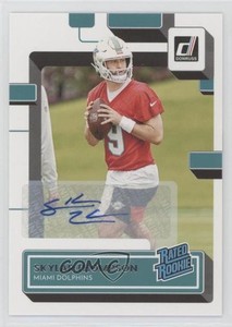 2022 Panini Donruss Rated Rookie Auto Skylar Thompson #375 Rookie Auto RC