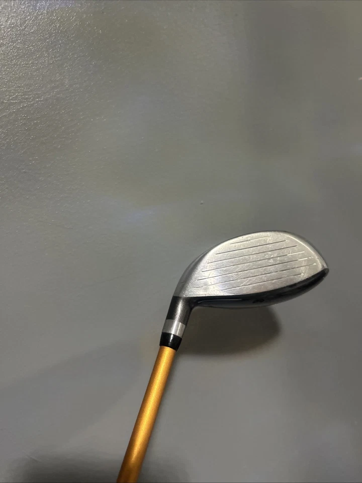 Cleveland Launcher 19° 5 Madera Fujikura Eje Flexible Regular Derecha 42.5" con Cubierta Foto 3 de 4