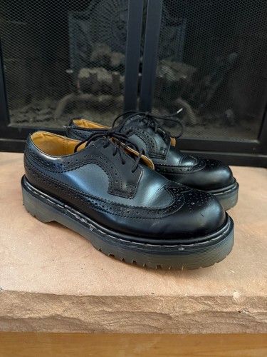 Dr. Martens 21084 Black Leather Oxford Shoes - Ladies Size 7
