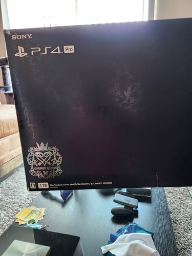 Kingdom Hearts 3 Edition for PS4 Pro Includes Box and Controllers And KH3 Deluxe - Picture 1 of 14