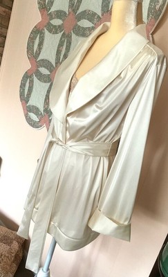 VTG VANITY FAIR 2 PC SET SZ 38 NYLON IVORY BED JACKET & SHORT GOWN LATE 50'S EXC