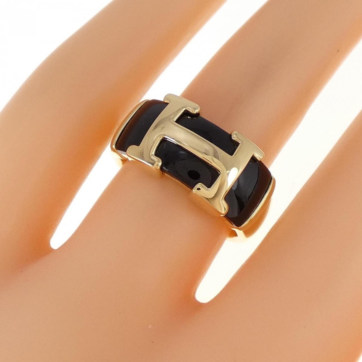 Authentic K18YG Initial H Onyx Ring #260-007-588-2396 | eBay