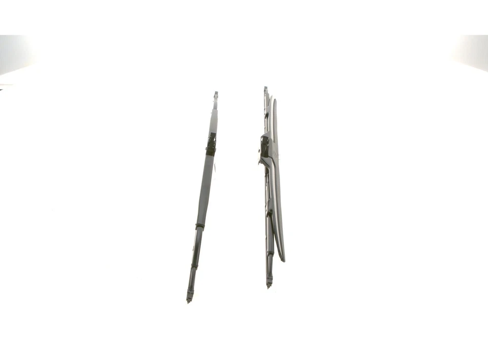 Bosch 3397118302 Juego de escobillas limpiaparabrisas Foto 3 de 4