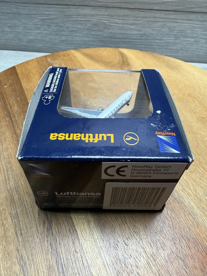 NewRay масштаб 1/800 Lufthansa Boeing 767 - 300 Pop - Изображение 4 из 4