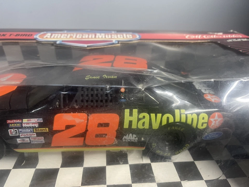 ERTL American Muscle escala 1:18 Ernie Irvan #28 Texaco Havoline T-Bird 1 de 7500 Foto 3 de 4