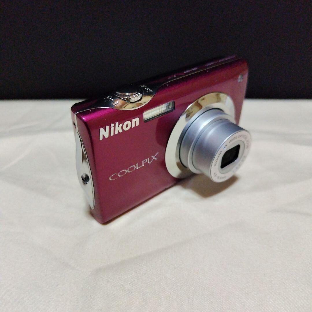 Nikon COOLPIX S4000 Pink Digital Camera 12.0MP 4x Optical