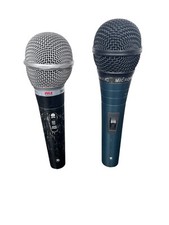 LOT of 2 Unidirectional Dynamic Microphones PYLE , No Cables Untested