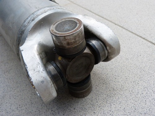 Dodge Viper SRT-10 Cardan Shaft Drive Driveshaft 05037750AA - Picture 3 of 6