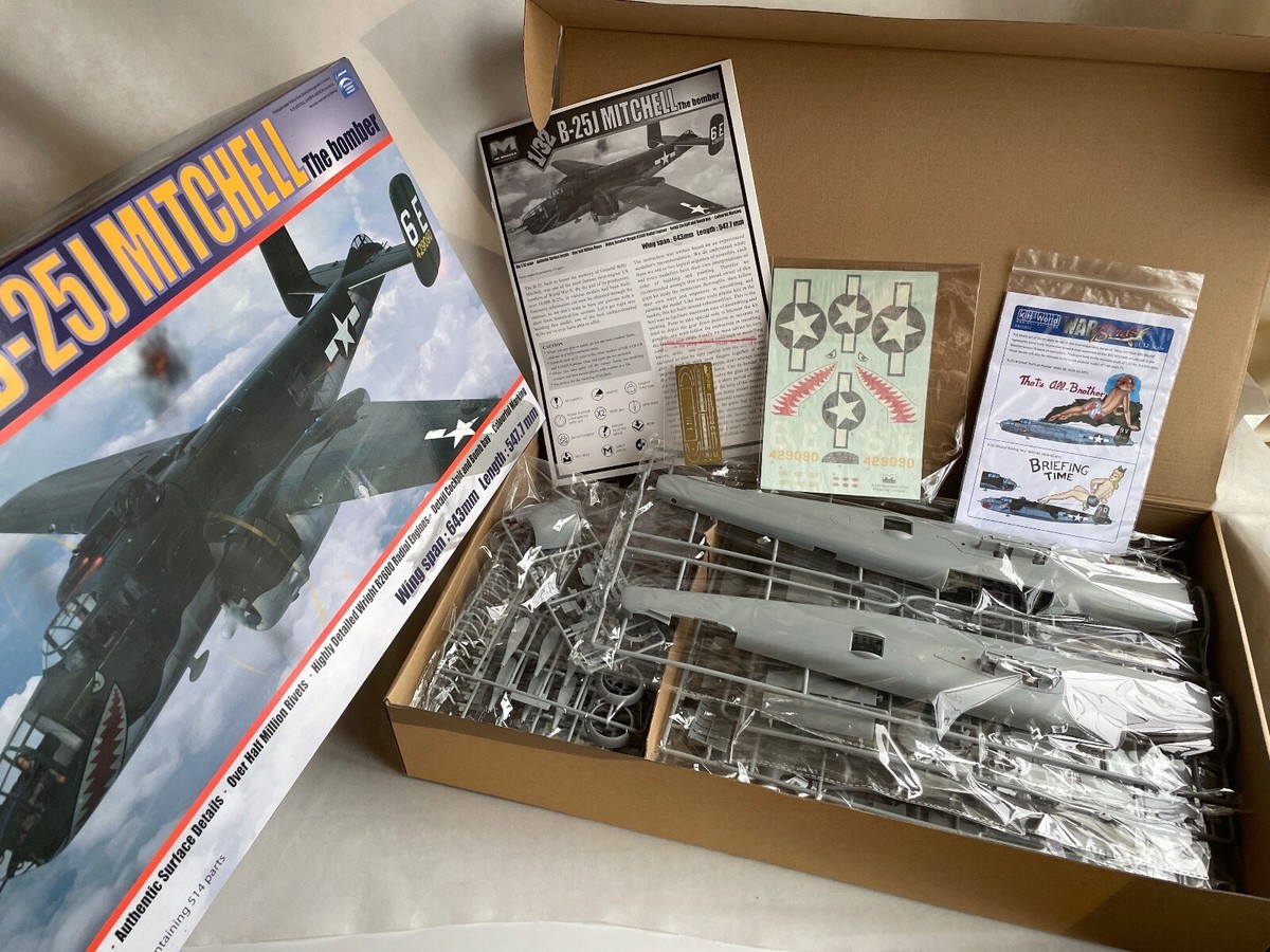HK Models B-25J Mitchell The bomber Aircraft Model Kit 01E01 HK Models B-25J Mitchell The bomber Aircraft Model Kit 01E01