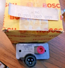 BOSCH INTAKE MANIFOLD PRESSURE SENSOR - NEW