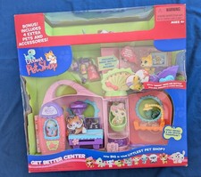 Littlest Pet Shop Get Better Center  with Bon...