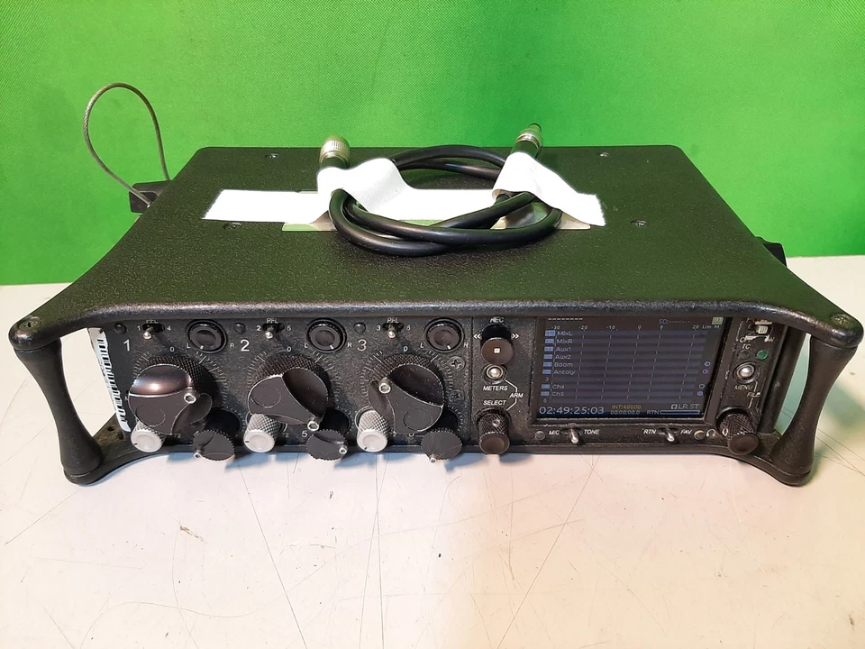 Sound Devices 633 6-Input Compact Field Mixer & 10-Track Digital Recorder - Image 2 of 4