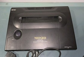 Neo Geo AES ENGLISH SYSTEM + 2 GAMES KING OF FIGHTERS 94, + DUNK DREAM READ!