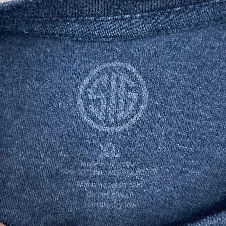 Camisa Sig Sauer Para Hombre XL Azul Logotipo Spellout Camiseta Manga Corta Foto 4 de 4