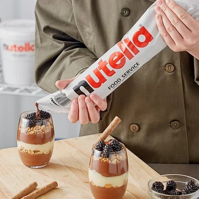 NUTELLA HAZELNUT SPREAD PIPING BAG 1 KG PACK OF 6 FOOD SERVICE BULK CHOCOLATE