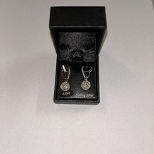 Diamant Kreis Leverback Ohrhänger (1/4 ct. tw) in Sterlingsilber