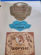 Scrapbook Of 150+ Vintage Wine Labels Many International Huge Collection