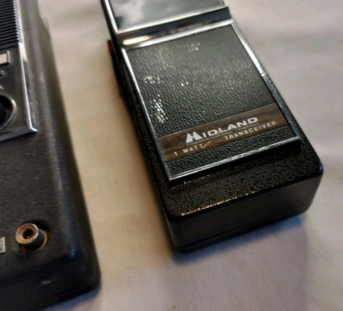 Lotto transistor Midland vintage modello 13-133B e 13-700 non testati  - Foto 4 di 12
