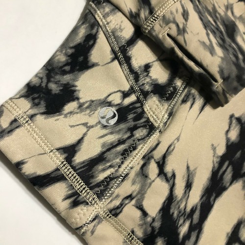 Chaqueta camuflada Lululemon para mujer con puños agujeros para el pulgar talla 4 cremallera completa - Imagen 5 de 6