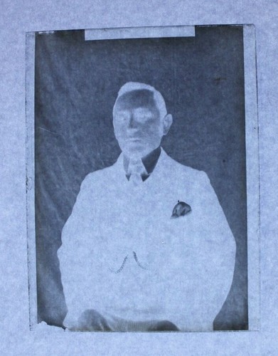 Antique Glass Negative "Male Portrait" 1800-1900s 10.7x8.2cm #1.41 - Picture 2 of 3