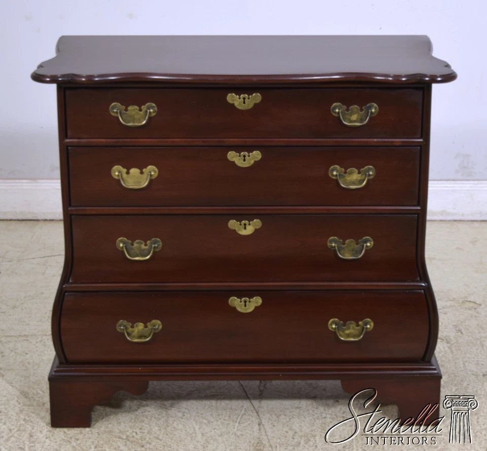 L66398EC: Pecho base hervidor de cereza Staaton Foto 3 de 4