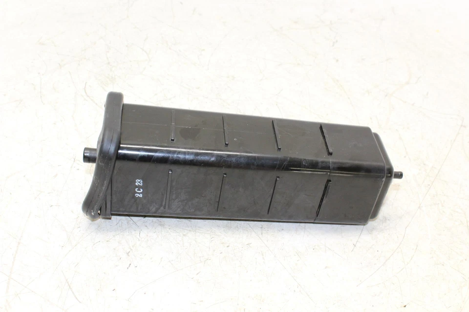 08-12 Kawasaki Ninja 250r Ex250j Evap Vapor Carbón Emisión Bote Fabricante de Equipo Original Foto 3 de 4