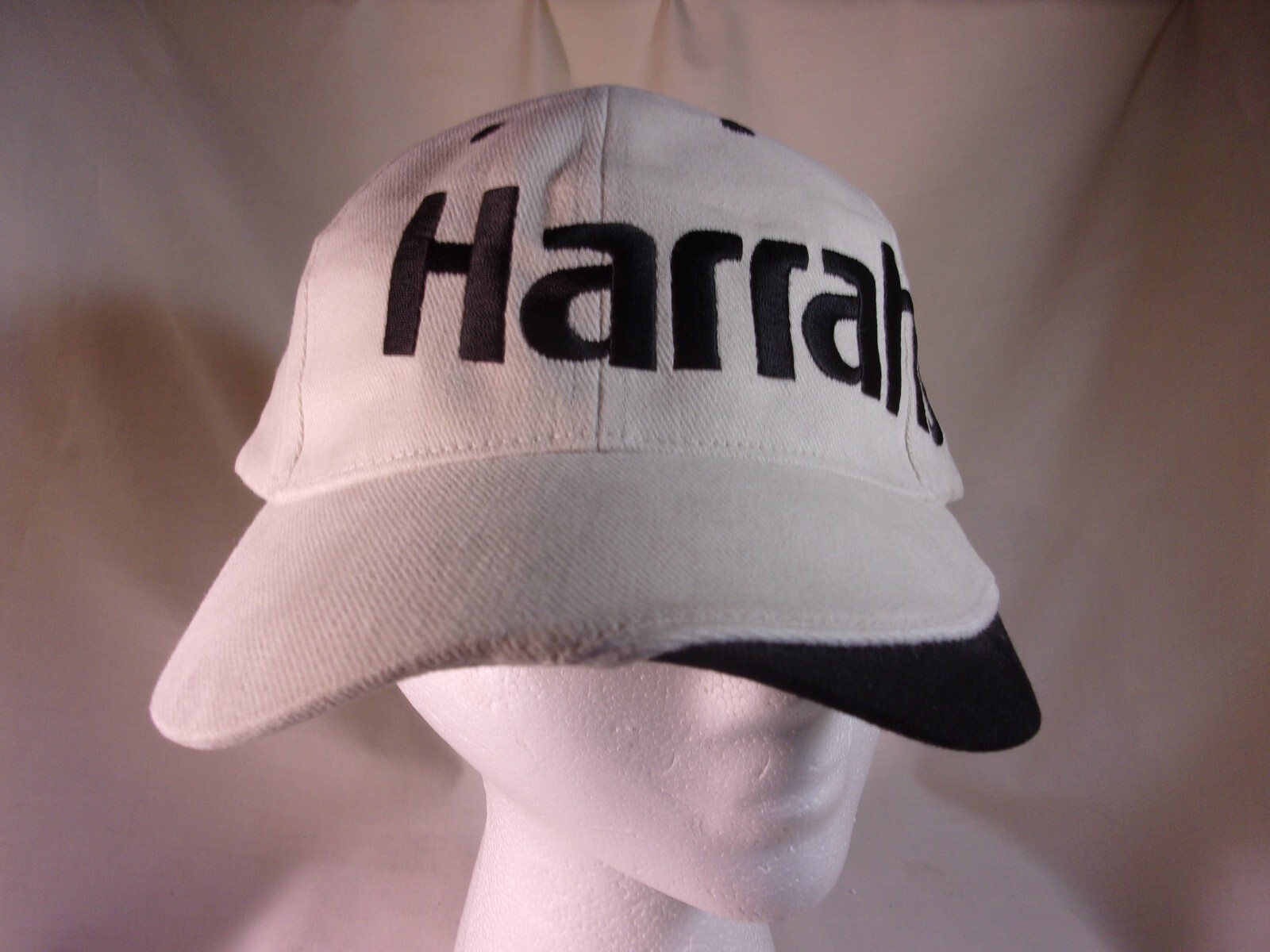 Harrahs Council Bluffs Adjustable Strapback Trucker Cap White Unisex B7