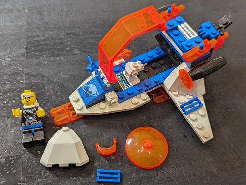 Vintage LEGO Ice Planet 2002: Blizzard Baron # 6879 (1993)