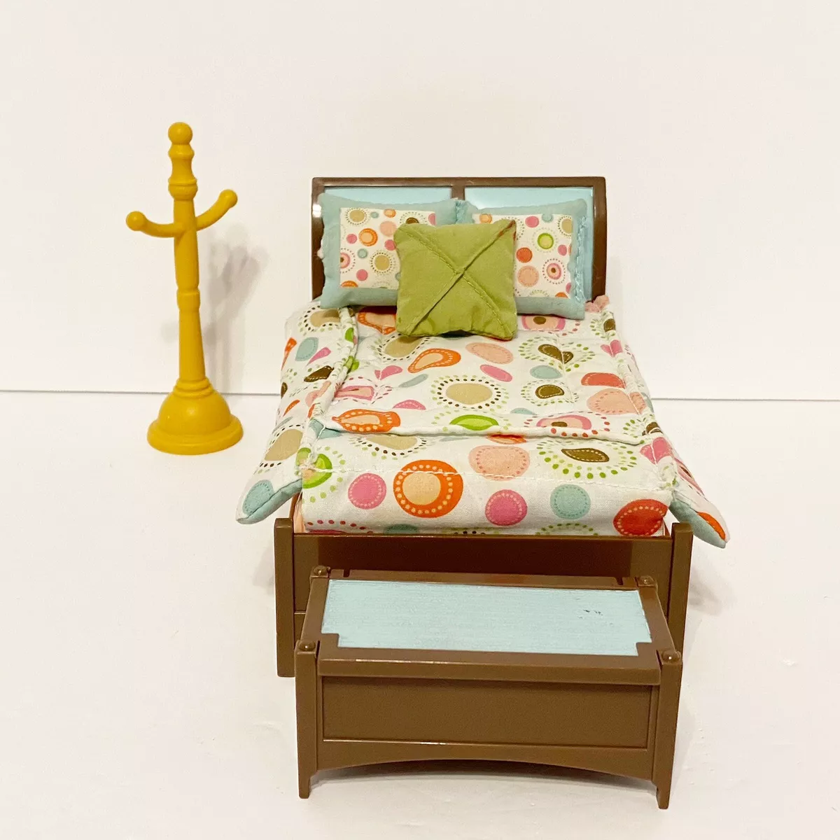 Price of family coat bed cheap