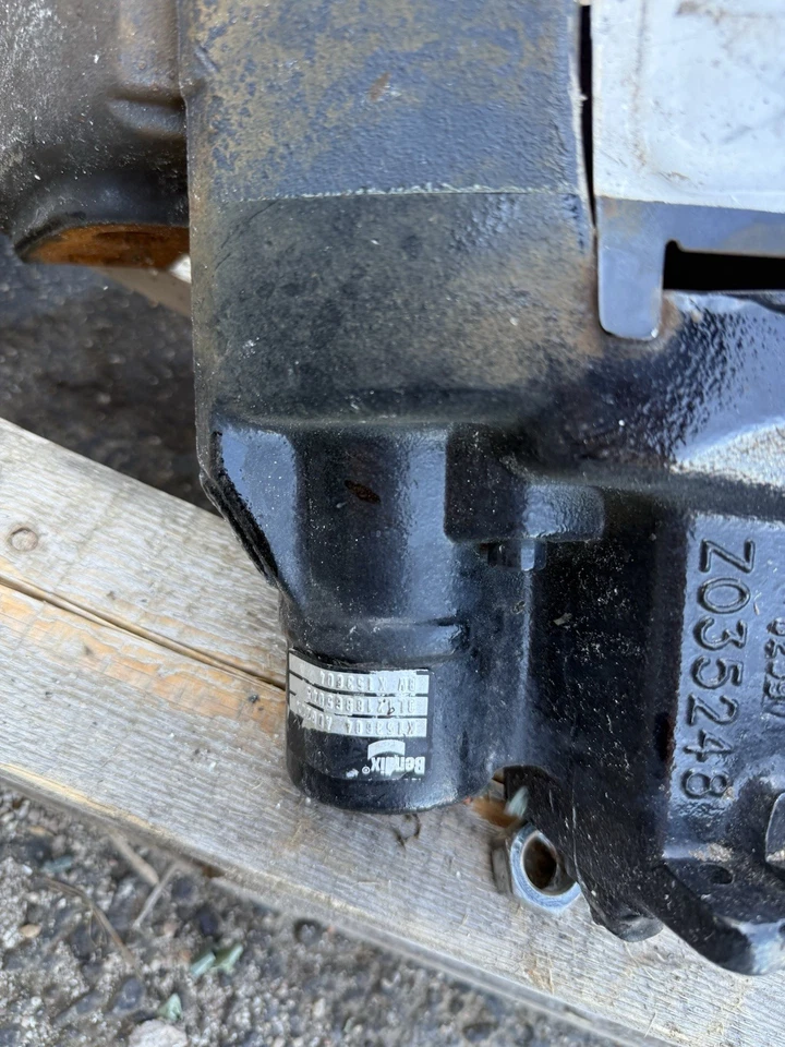 18-24 ФРАХТОВАТЕЛЬ КАСКАДИЯ 126 ЛЕВЫЙ ВОДИТЕЛЬ ВОЗДУШНЫЙ ТОРМОЗ СУППОРТ Z035248 OEM - Изображение 4 из 4