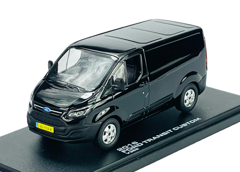 Greenlight Ford Transit Van Custom V362 2016 1:43 51095