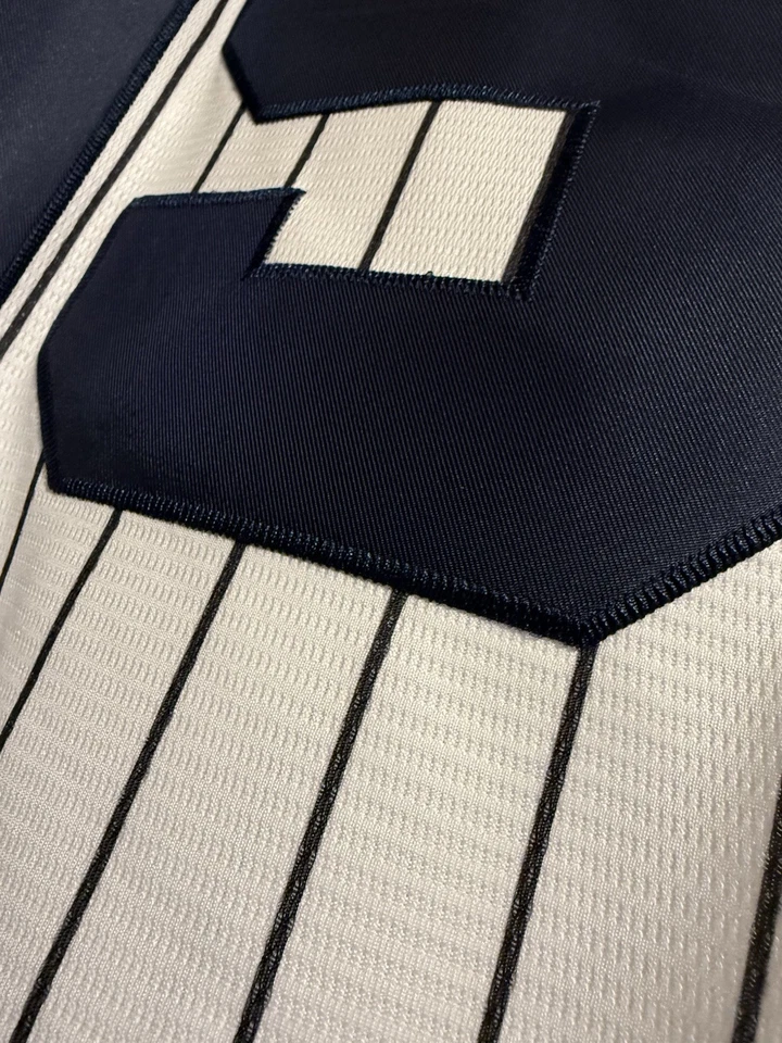 NUEVO - JERSEY JUDGE BLANCO A RAYAS GAMETIME YANKEES TALLA GRANDE Foto 4 de 4