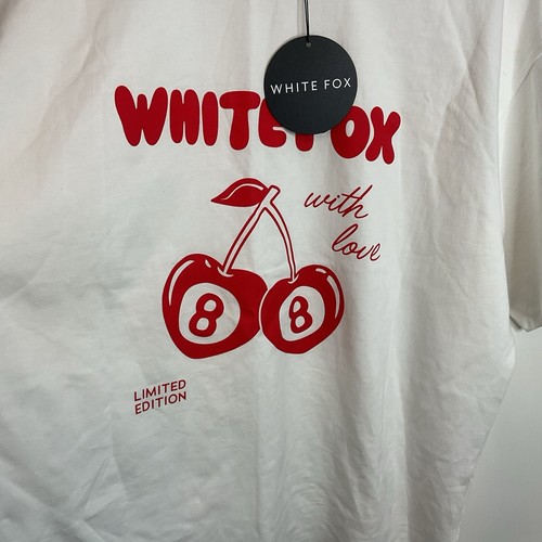 White Fox Women's With Love in the Moment Oversized Cherry T-shirt Limited M/L - Picture 7 of 7