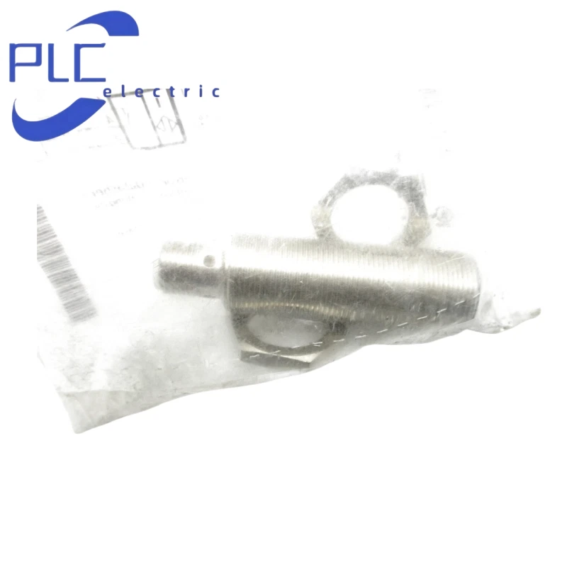 BALLUFF BES0086 BES M18MI-PSC50B-S04G sensor brand new free shipping - Image 2 of 2