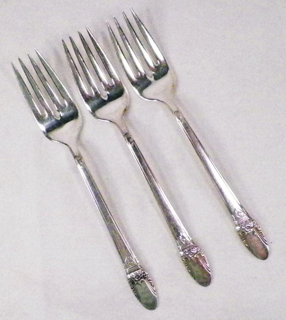 First Love Salad Forks Silverplate International 1847 Rogers Bros Dessert