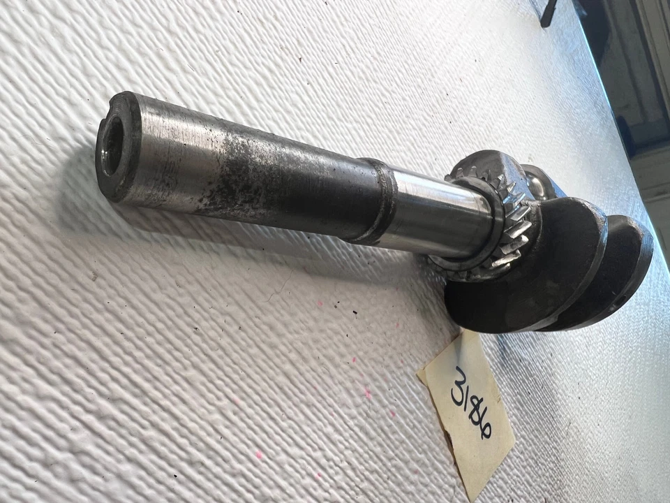 Yard Man MTD mower crankshaft  951-11789A (#3186) - Image 3 of 4