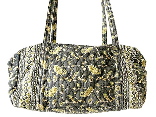 Bueno Collection Quilted Midnight Floral Backpack Bueno Backpack Purse Small Quilted Blue Floral Close  main image 3