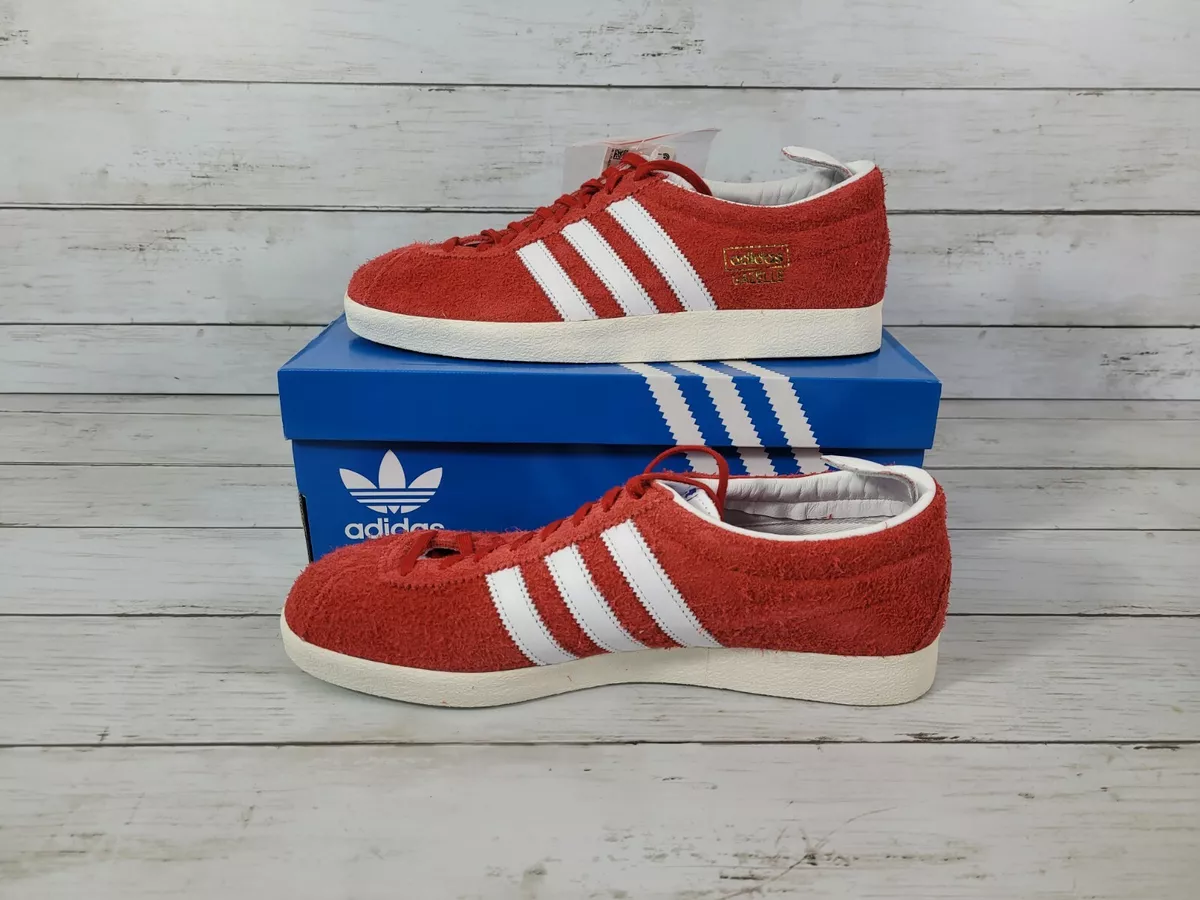 Adidas Originals Gazelle Trainers, Size: 9, Red