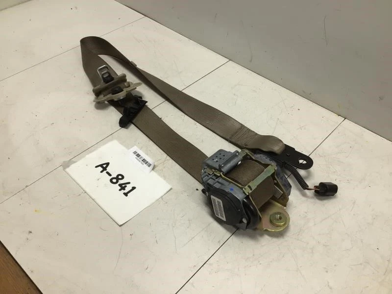 Ford Freestyle 2005 cinturón de seguridad del lado del pasajero delantero derecho retractor guijarro OEM+ Foto 2 de 4