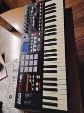 Akai MPK49 Professional USB/MIDI Performance Keyboard