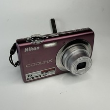Nikon COOLPIX S220 10.0MP Digital Camera Plum - Tested