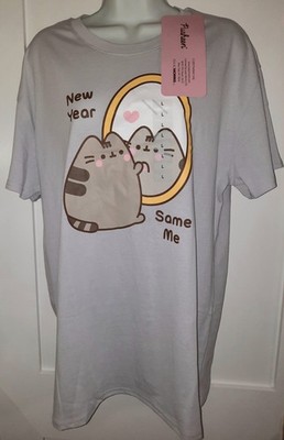 Pusheen The Cat ''New Year Same Me'' Light Gray Adult Sz L T-Shirt Licensed  