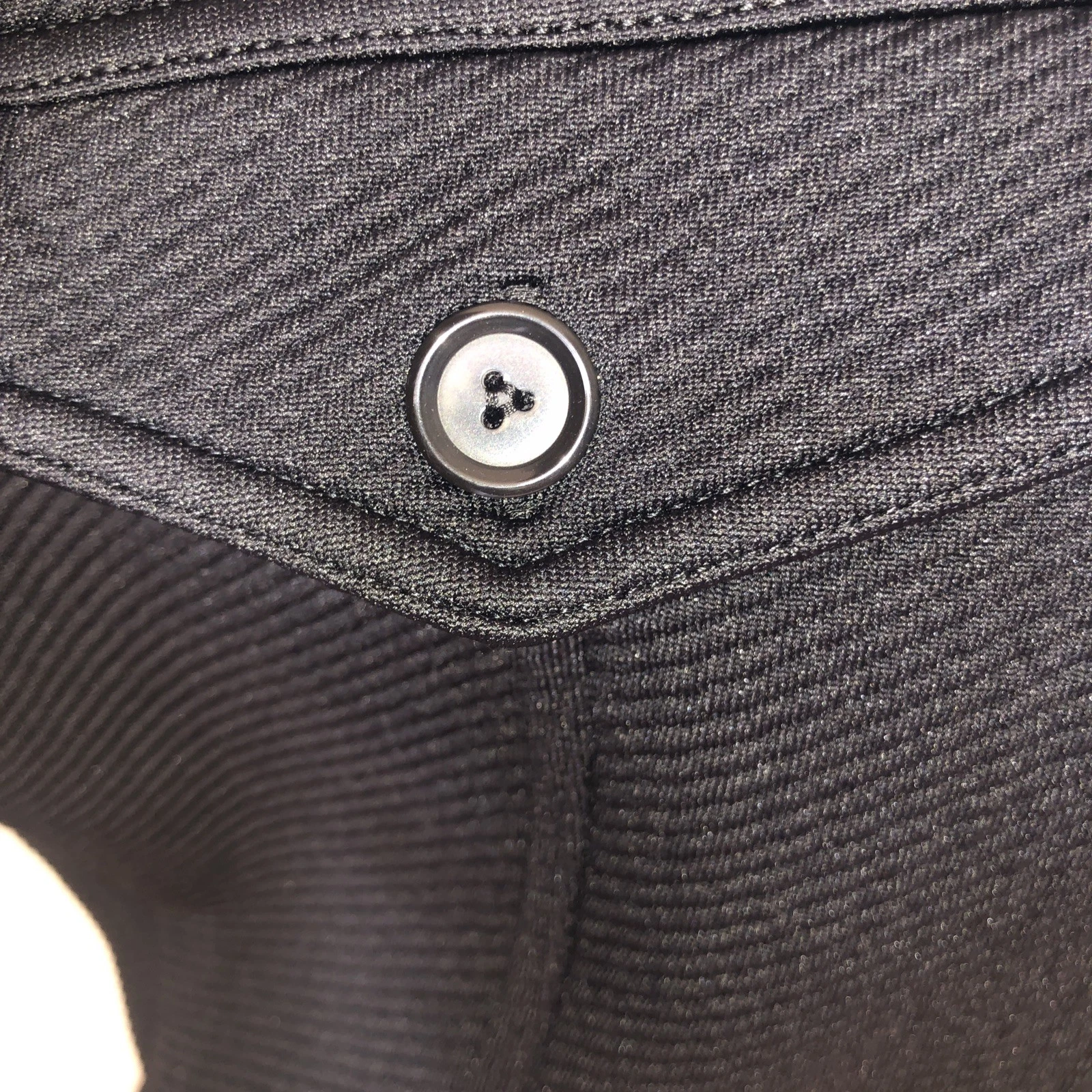 LOUIS VUITTON（LV） Louis Vuitton Uniformi Donna Piccola Giacca Nera Ritagliata a Costine con Spalline