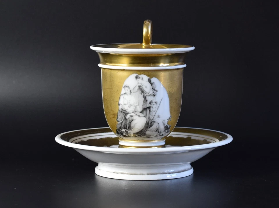 Antike Empire Porzellan Tasse Frau Kind Familie Genreszene Umdruckdekor 19 Jh. - Bild 3 von 4