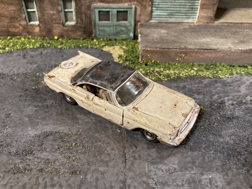 1960 Chrysler 300 F Rusty Weathered Custom 1/64 Diecast Barn Find Rusted Car M2 - Picture 2 of 14