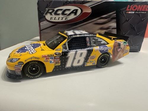 Kyle Busch #18 Pedigree 2011 Camry Elite Autographed 34/120 - Picture 1 of 8