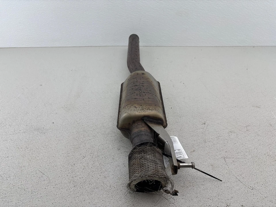 AUDI A8/S8 2013-2018 4,0 L PASO DERECHO ESCAPE SILENCIADOR TUBO OEM Foto 2 de 4